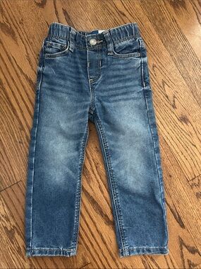 Old Navy Boys Straight Jeans- Size 2T